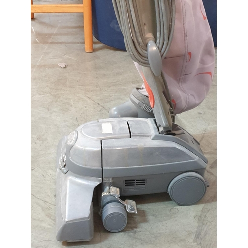 212 - Kirby Sentria 1-G10E Vacuum Cleaner with Set of Accessories