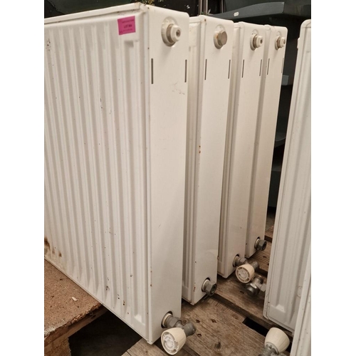 564 - 4 x Double Central Heating Radiators, (Approx. 120cm (x3pcs) and 160cm (x1pc) x H: 60cm), (4)

** Tr... 