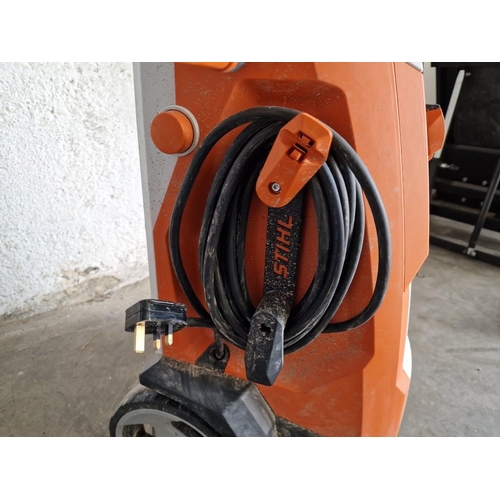 98 - Stihl RE 170 Plus Pressure Washer; 