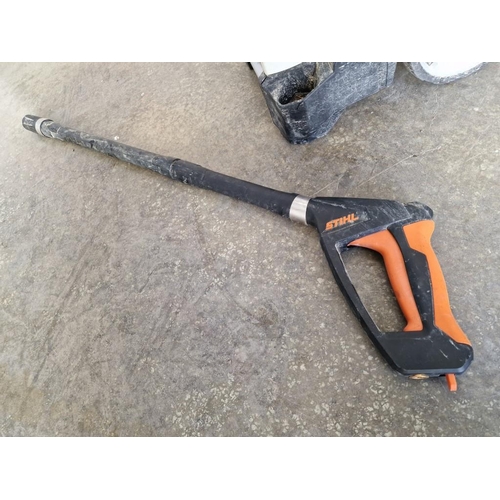 98 - Stihl RE 170 Plus Pressure Washer; 