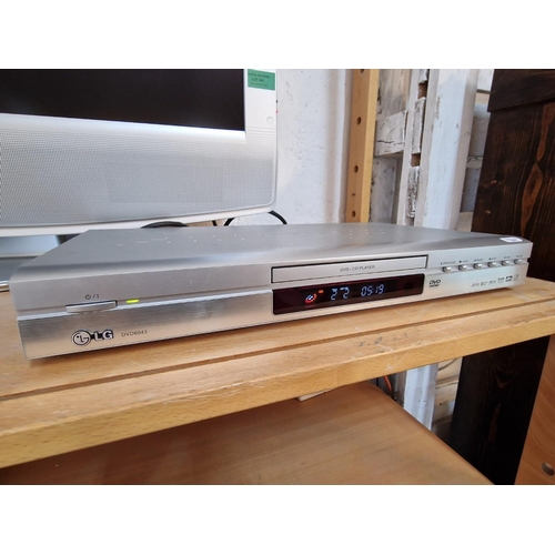 586 - Sony Wega 30'' TV (Model: KLV-30HR3), Together with LG DVD Player (Model: DVD6043), (2)