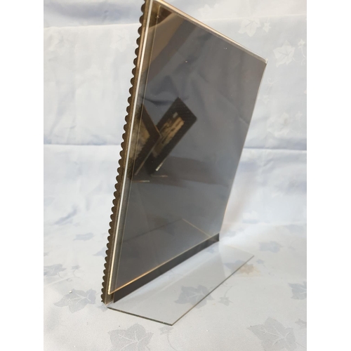 714 - Collection of 3 x Matching Avant Garde Photo Frames (21 x 25.5cm and 2 x 9:13cm)