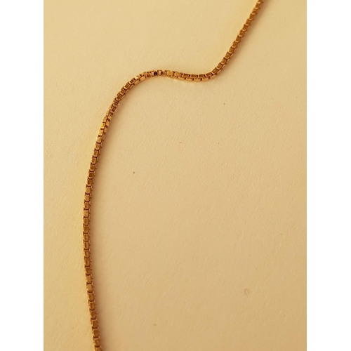 712 - 18ct (.750) Yellow Gold Chain, Total Weight 2.2gr (Box Chain L:39.5cm)