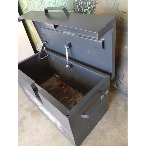 708 - Large Heavy Metal Trunk / Tool Box with Key in the Office (85 x 45 x 46cm)