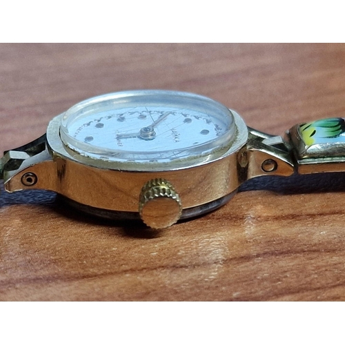 690 - Attractive Yanka (Russian) Ladies Wrist Watch, with Oval Shape Face in Gold Tone Case, Manual Wind *... 