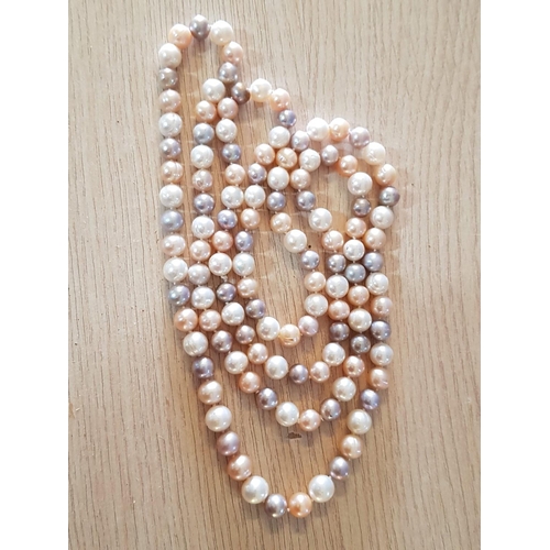 92A - Japanese Cultured Pearls in Three Colours (L:132cm)