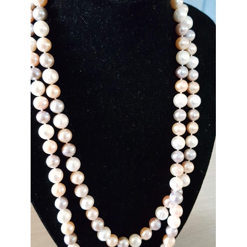 92A - Japanese Cultured Pearls in Three Colours (L:132cm)