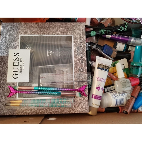 546 - Large Box of Beauty Accessories Mirror, Cosmetic Brushes, Tweezers and Many Others