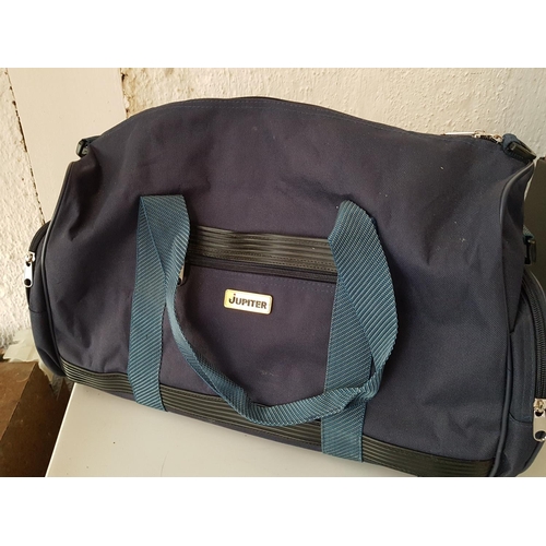 575 - 2 x Small Shoulder Travel Bags (Navy Blue and Light Blue / Navy Blue)