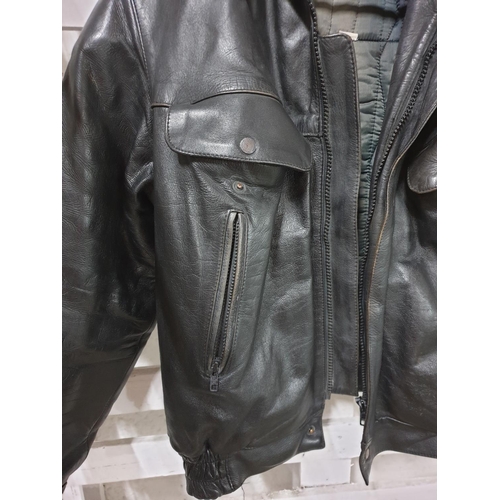 230 - Vintage Frank Thomas Heavy Leather Bikers Jacket