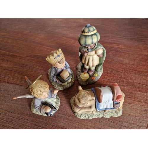 31 - Set of 4 x Goebel Porcelain Figures from Nativity Set; Angel (BH 26/E), Balthazar (BH 26/H), Camel (... 