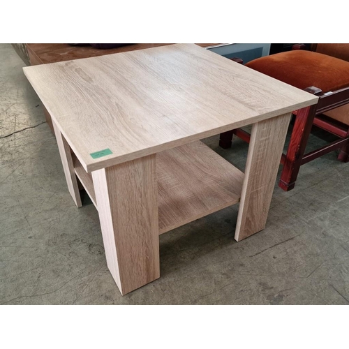 346 - Light Wood Effect Square Coffee / Side Table with Lower Shelf, (Approx. 59 x 59 x 47cm)