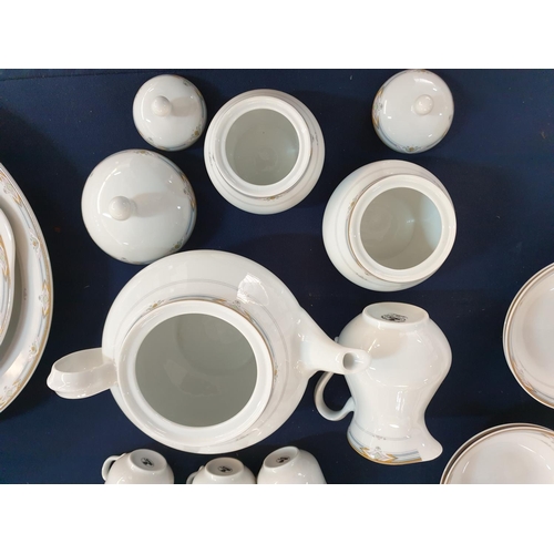 206 - Huge Qty of 'Thun, Carlsbad' Fine Porcelain Tableware (Dinner Set with Serving Crockery and Tea Set)... 