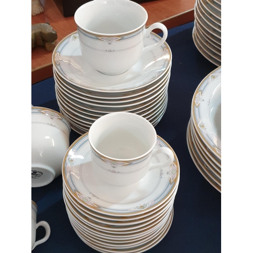 206 - Huge Qty of 'Thun, Carlsbad' Fine Porcelain Tableware (Dinner Set with Serving Crockery and Tea Set)... 