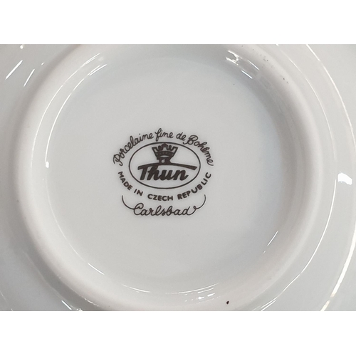 206 - Huge Qty of 'Thun, Carlsbad' Fine Porcelain Tableware (Dinner Set with Serving Crockery and Tea Set)... 