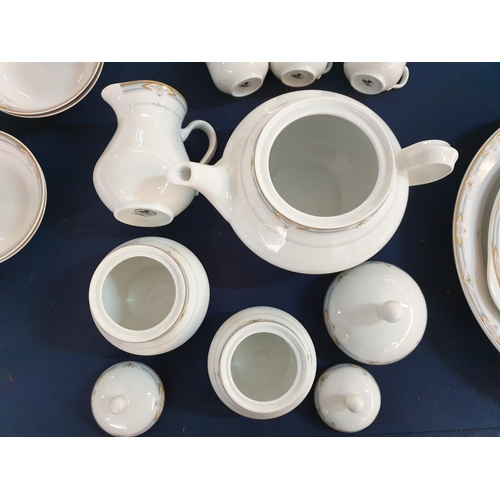 206 - Huge Qty of 'Thun, Carlsbad' Fine Porcelain Tableware (Dinner Set with Serving Crockery and Tea Set)... 