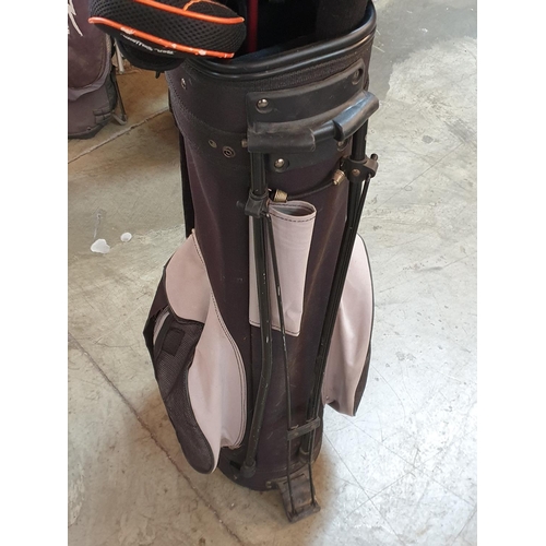 235 - Dunlop Golf Bag with 9 x Golf Clubs Together with Bag