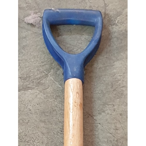 239 - Garden Tools; Fork, Spade and Shovel