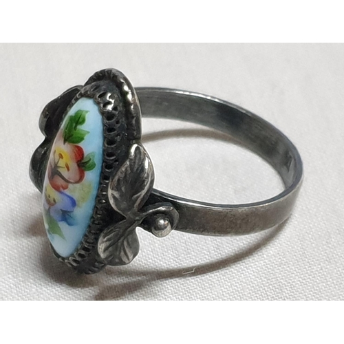 163 - Solid Silver Russian Floral Hand Painted Ladies Rings, Total Weight 4.7grms