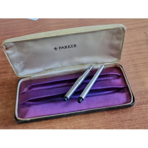 71 - Collection of Parker Pens, Incl. Parker Arrow Flighter GT Fountain Pen in Original Case, Another 3 x... 