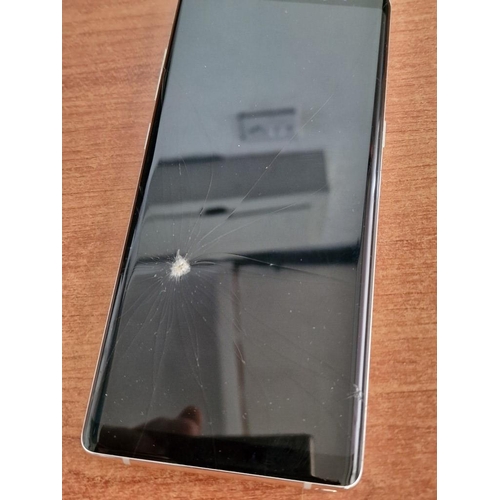 149 - Samsung Galaxy Note 8 Mobile Phone, (Model SM-N950F), * Nb, Screen Damaged and Requires Replacement,... 