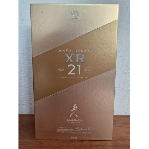 9 - John Walker & Sons, 21 Year XR Blended Scotch Whisky, 750ml, 40%, in Original Gold Tone Presentation... 