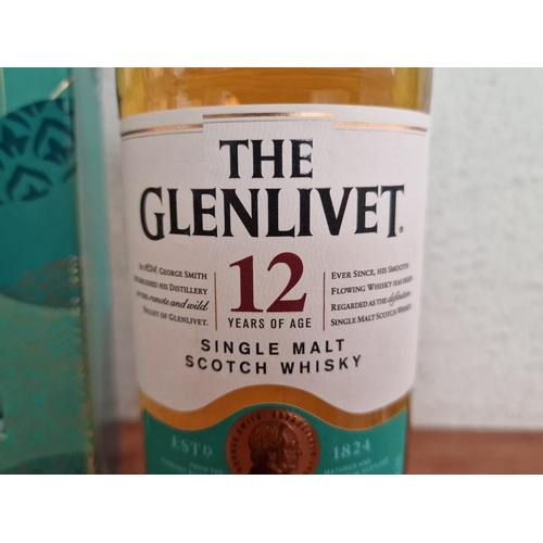 9A - The Glenlivet 12 Year Single Malt Scotch Whisky Gift Set, 700ml, 40%, with 2 x Glasses in Presentati... 