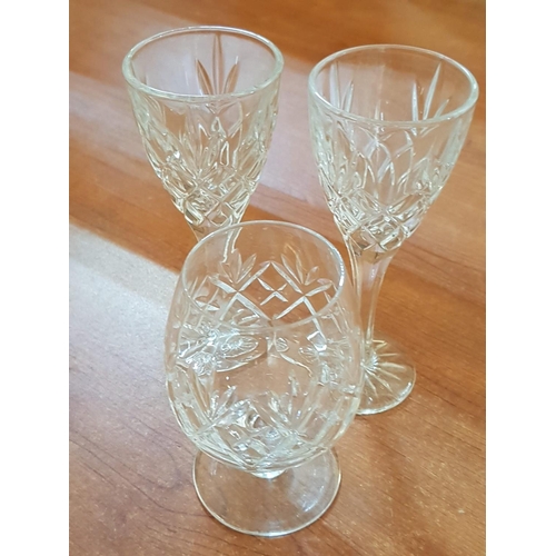 370 - Large Collection of Assorted Crystal Glasses inc; Champagne, Sherry, Brandy (18pcs)