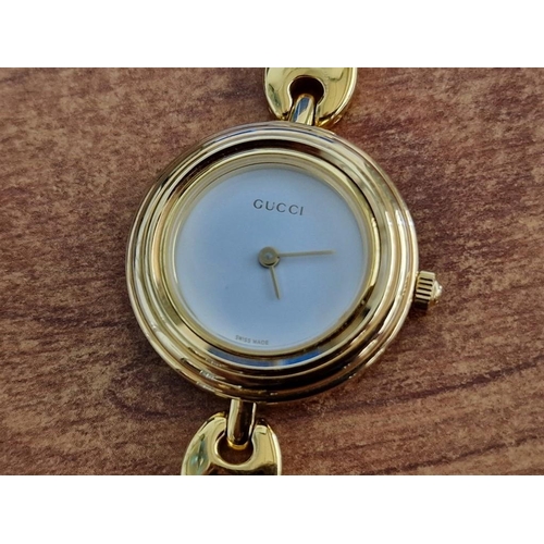 gucci colour changing watch
