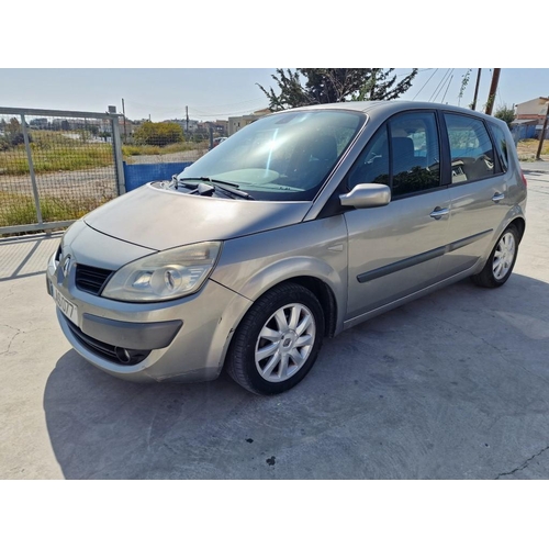 77 - Renault Scenic Dynamique (2007), 1.5Ltr, Manual Diesel, 5-Door Estate, 181,000miles, Road Tax June 2... 