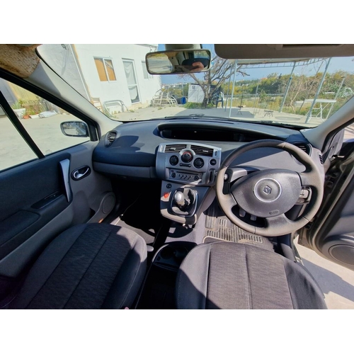 77 - Renault Scenic Dynamique (2007), 1.5Ltr, Manual Diesel, 5-Door Estate, 181,000miles, Road Tax June 2... 