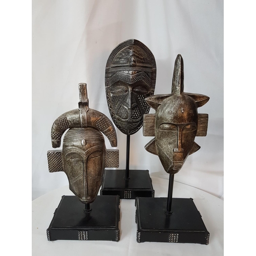 809 - African (Kenya) Trio Sculptures Masks The Kirlier Collection Austin 2000 Marked Signed by A. Daniel ... 