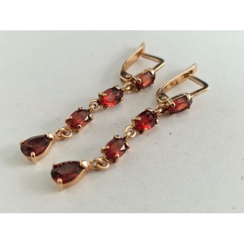 73A - Pair of 14ct Gold Drop Earrings Each Set with 4 x Red Stones, (Approx. H: 43mm, Total Weight 4.8g)