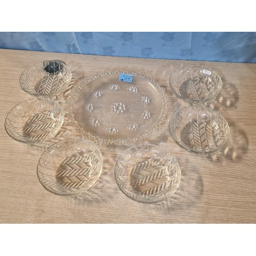 734 - Vintage Round Glass Serving Plate, Together with Set of 6 x Glass Bowls, (7)