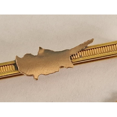 90 - 18ct Gold Tie Slide with Safety Chain and Cyprus Island Motif, (Approx. 4.5g, L: 52mm)