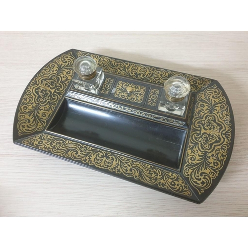 128 - An Antique French Boulle Cut Brass Inlaid Inkstand / Desk Tidy (Approx 38cm x 23cm) (VAR 1508)