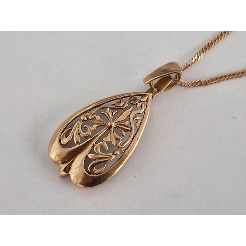 133 - 14ct Gold Pendant with Pierced Floral Pattern, on 14ct Gold Chain Necklace, (Approx. L: 60cm, H: 35m... 