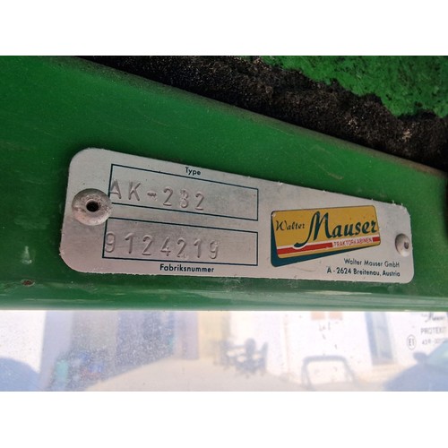 101 - John Deere 955 Compact Utility Tractor, (Model: 3TN84-RJ), 4044 Hours, Circa 1995(?)
Product Identif... 