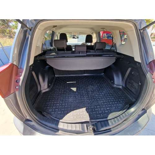 100 - Toyota RAV 4 (2015), 2.0L, Diesel, Manual 170,000km, 5-Door MPV, Air Con, Cruise Control, R/C C/L. R... 