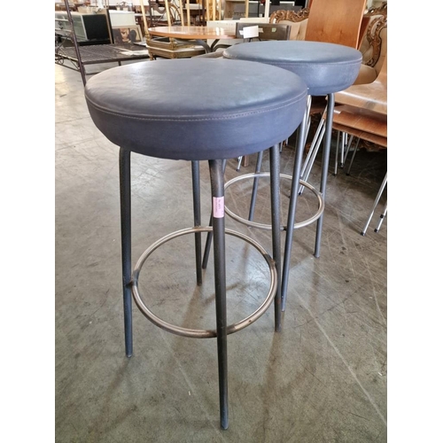 70 - Pair of Metal Bar Stools with Grey Colour Padded Vinyl Seats (2)