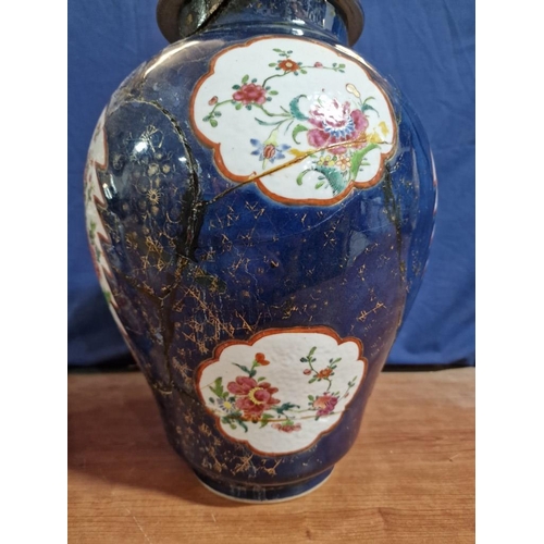 138 - 2 x Large Decorative Vintage Porcelain Chinese Ginger Jars with Lids, (Approx. H's: 36 and 43cm), Nb... 