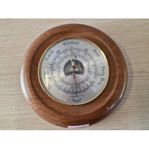 66 - Oak Framed Round Wall Barometer & Thermometer, (Approx. Ø: 22cm)