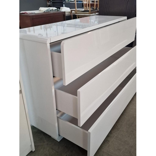 355 - Modern White Lacquered 3-Drawer Chest of Drawers, (Approx. 120 x 40 x 75), (Nb. A/F: chip to corner ... 