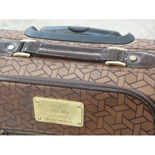 264 - Brown / Black Retro Style Small Oriflame Travel Carry on Suitcase