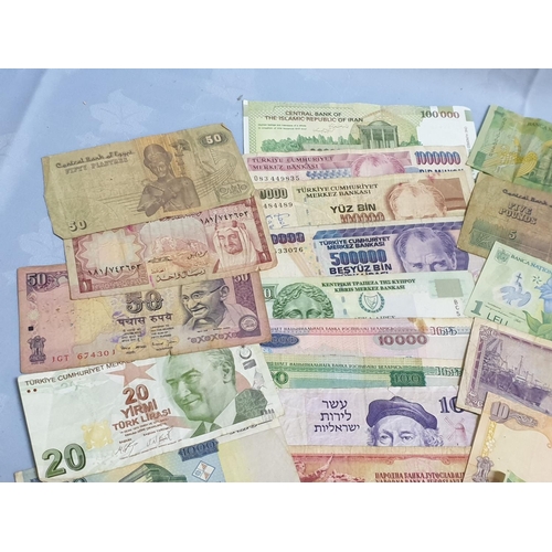 335 - Large Collection of Banknotes from Around the World (More than 50pcs)