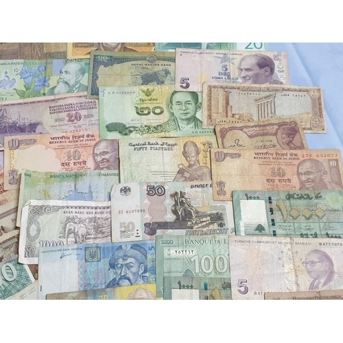 335 - Large Collection of Banknotes from Around the World (More than 50pcs)