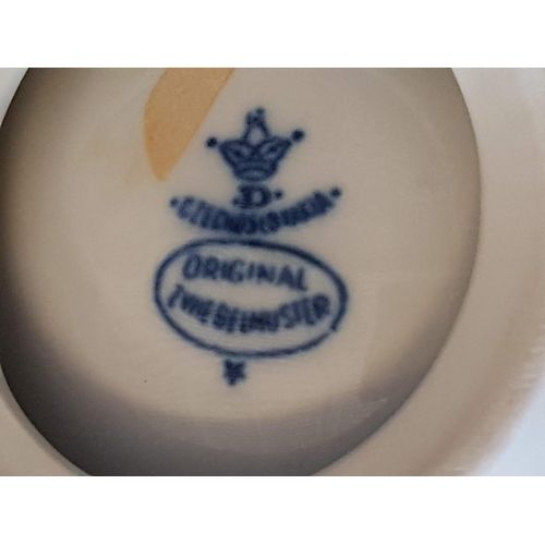 349 - Blue and White Vintage Czechoslovakian (Zwiebelmuster) Porcelain Ashtray (12.5 x 12.5 x 6cm) and Tri... 