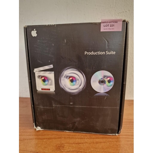 221 - Apple 'Final Cut Pro HD' Video Editing Programme, (Model / Version: M9480Z/A) with Box