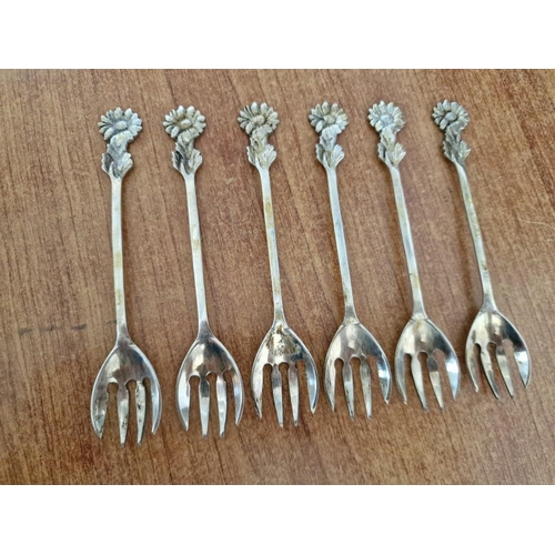 378 - Set of 6 x Silver .800 Dessert Forks (L:12cm, Total Weight 68gr)