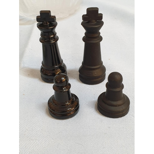 450 - Glass Chess Board (25 x 25cm) and Black Matt and Shinny Pawns